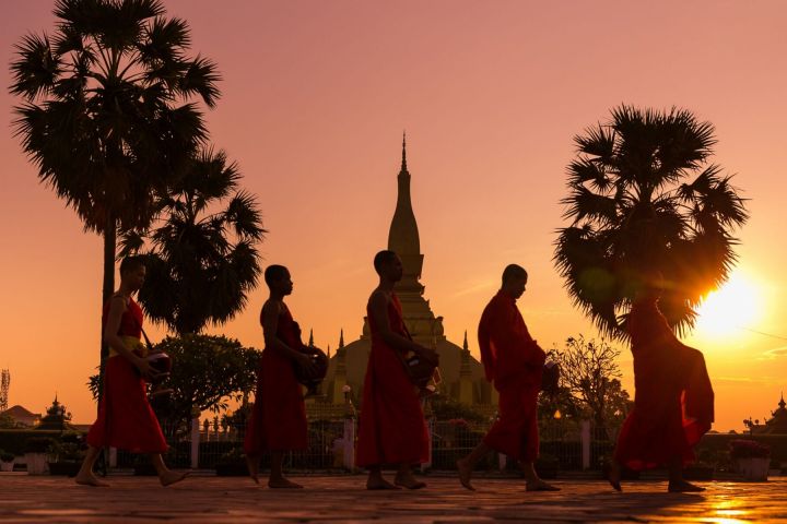 Stepping Into Vientiane Spiritual Side